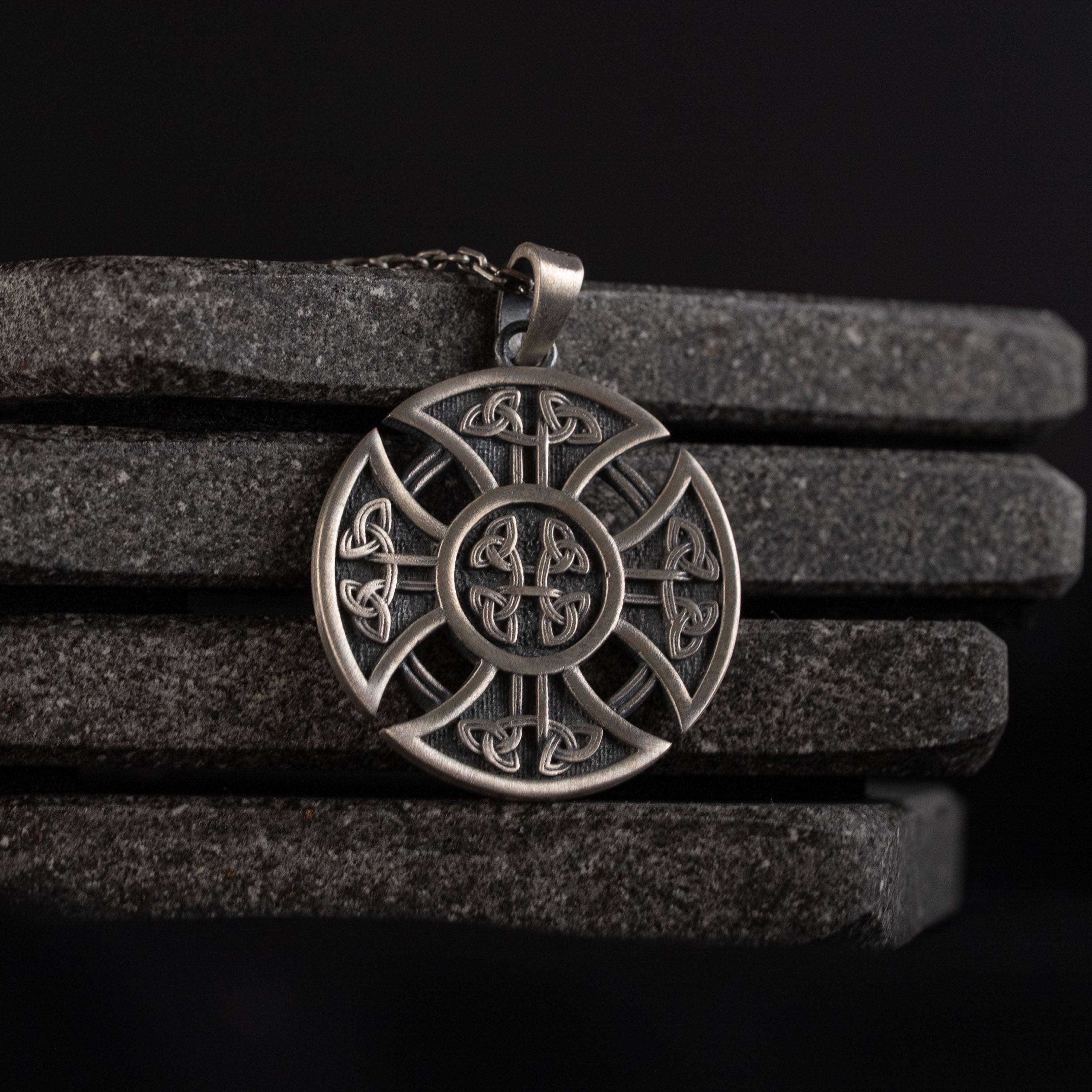 Viking Vegvisir Necklace & Helm of Awe Ring Set