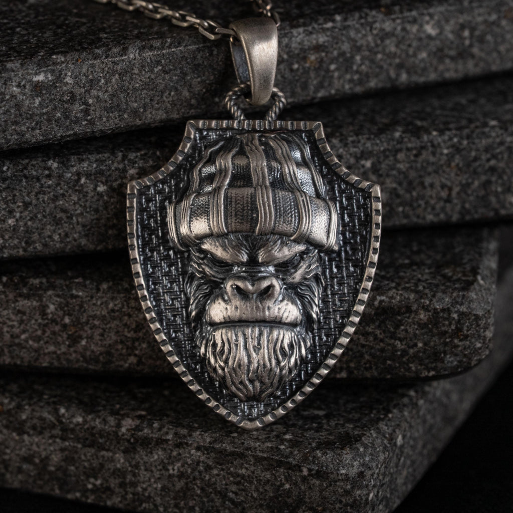 925 Sterling Silver Gorilla King Ring & Angry Gorilla Necklace Set