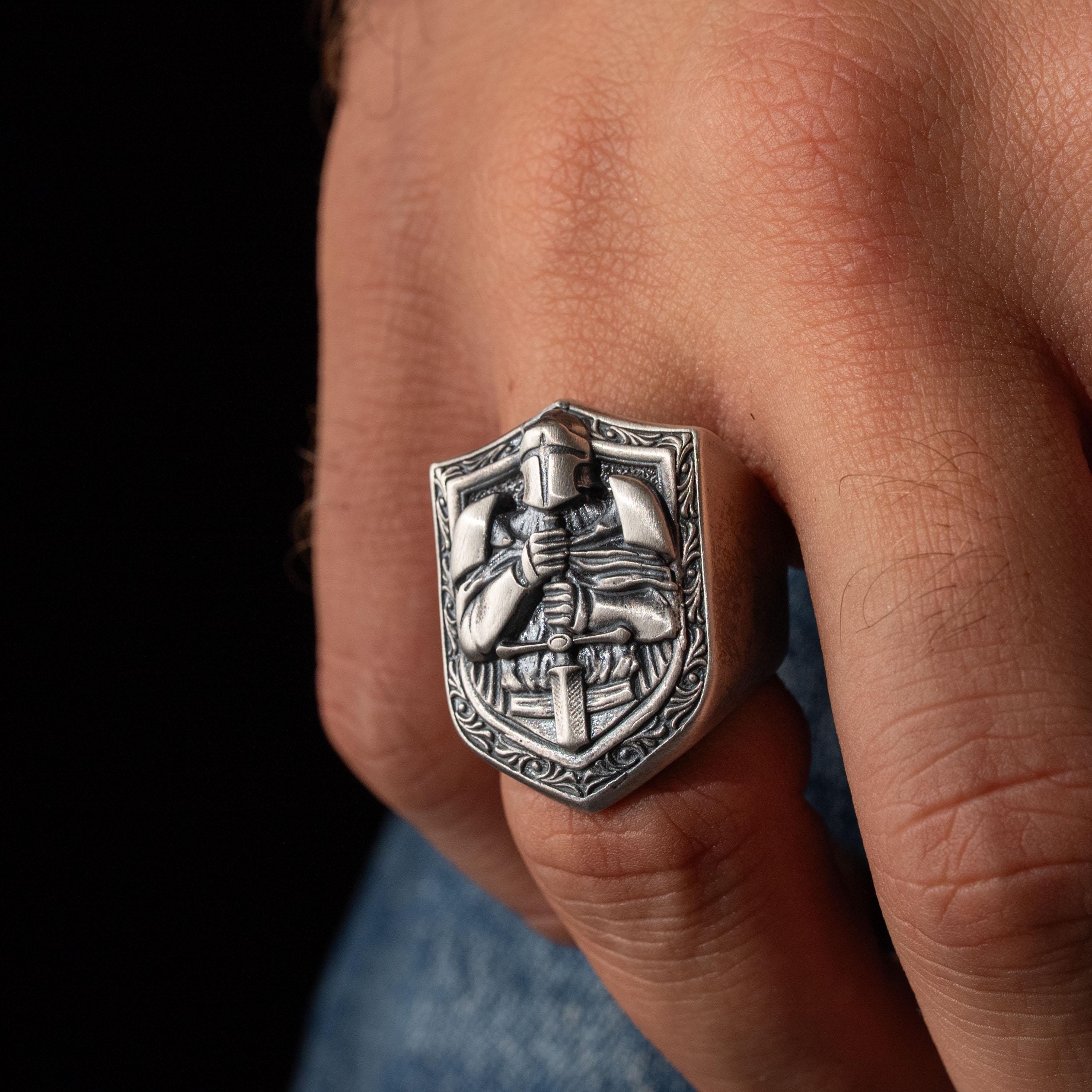 Knight 925 Sterling Silver Ring