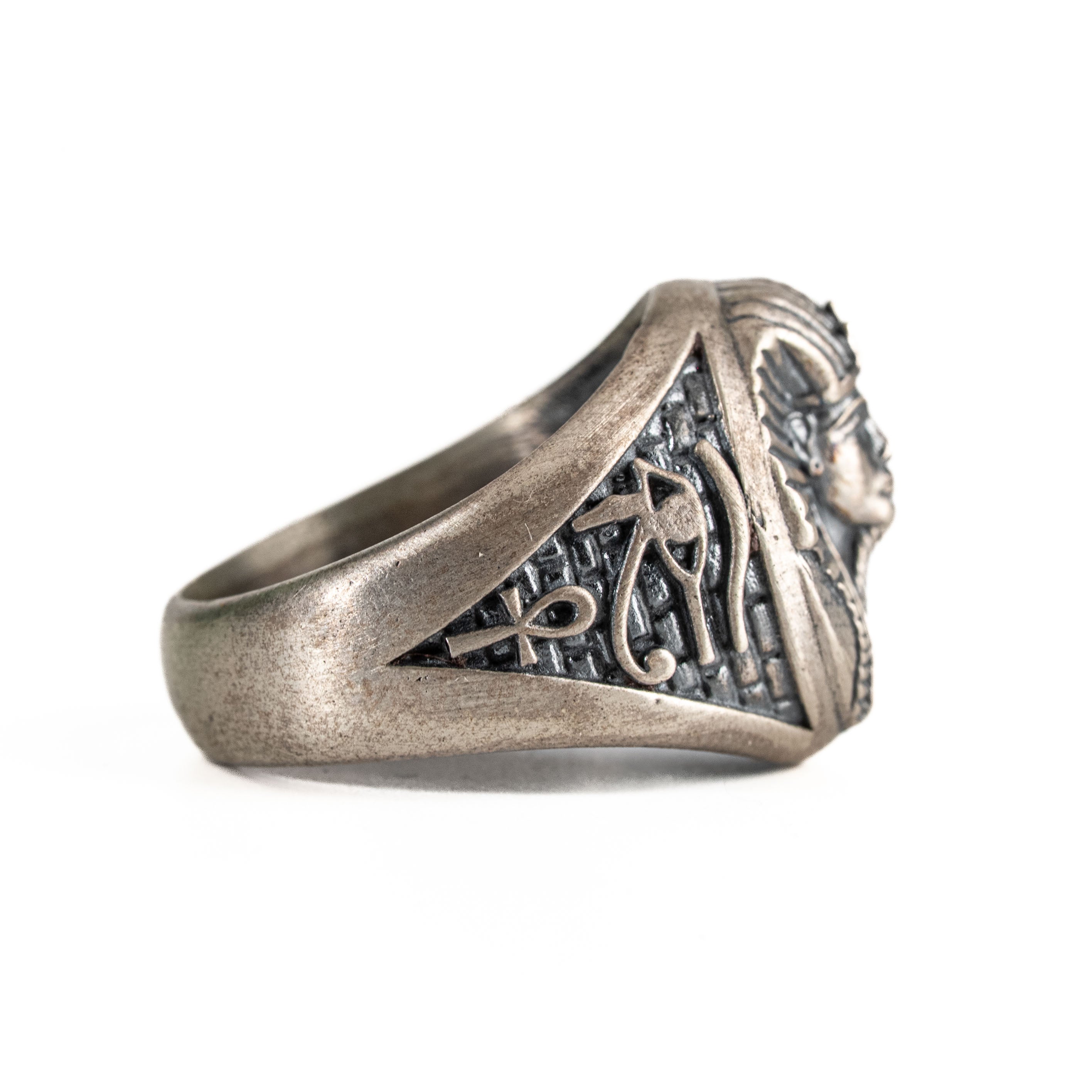 Pharaoh Ring