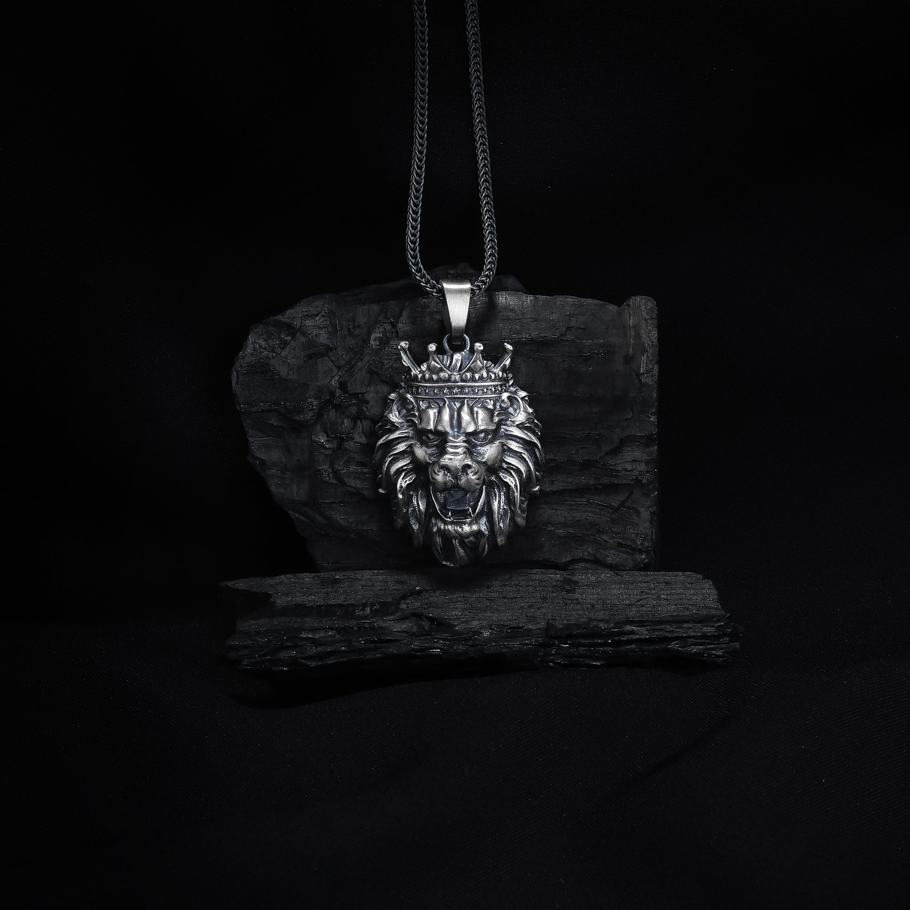 Crowned Lion Head Pendant
