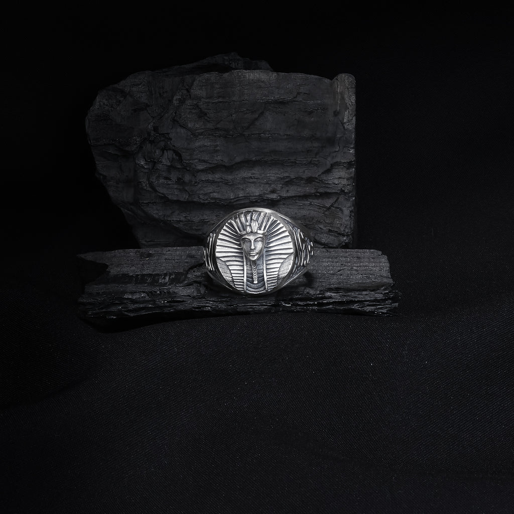 Pharaoh Ring