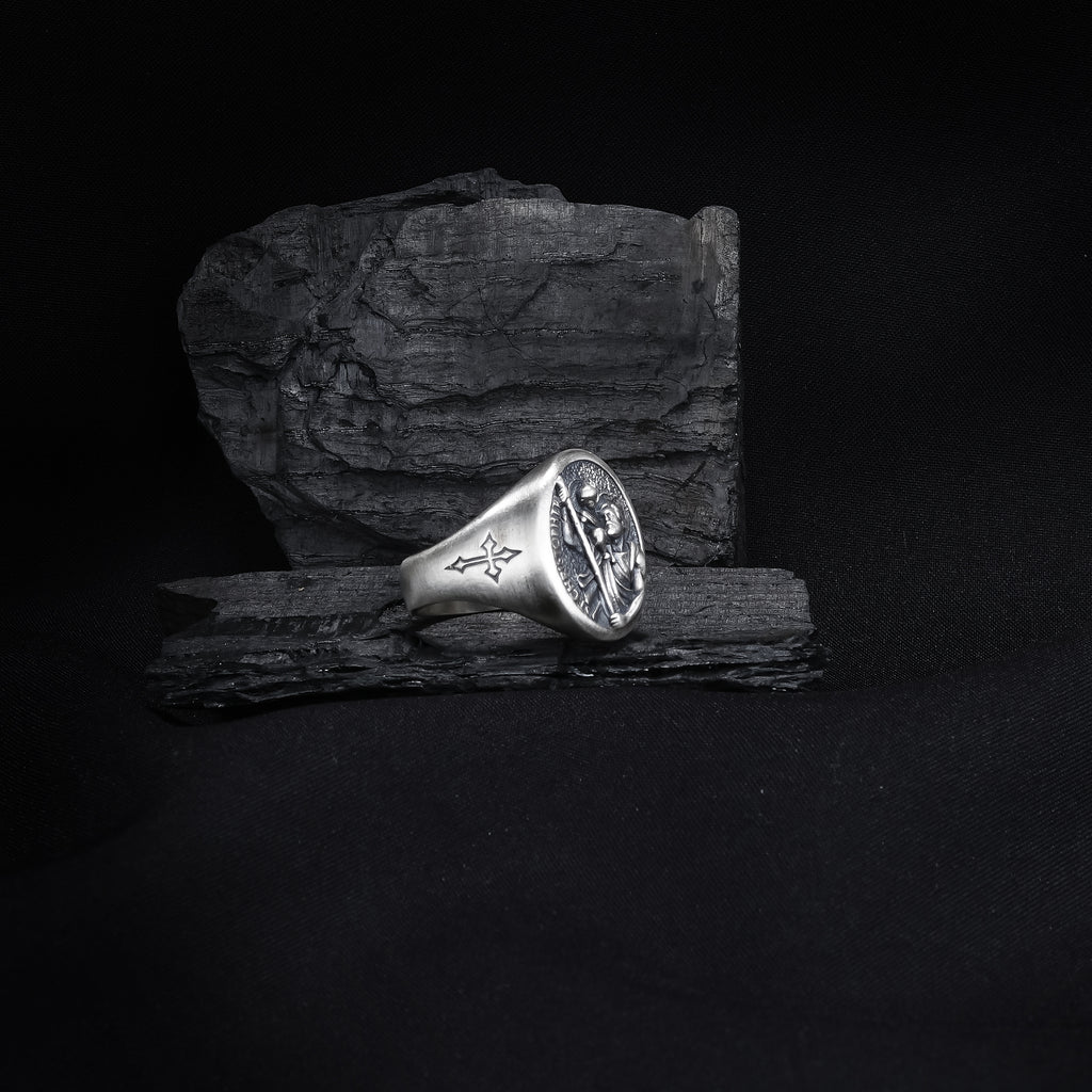 Ancient Greek Detail Band Ring