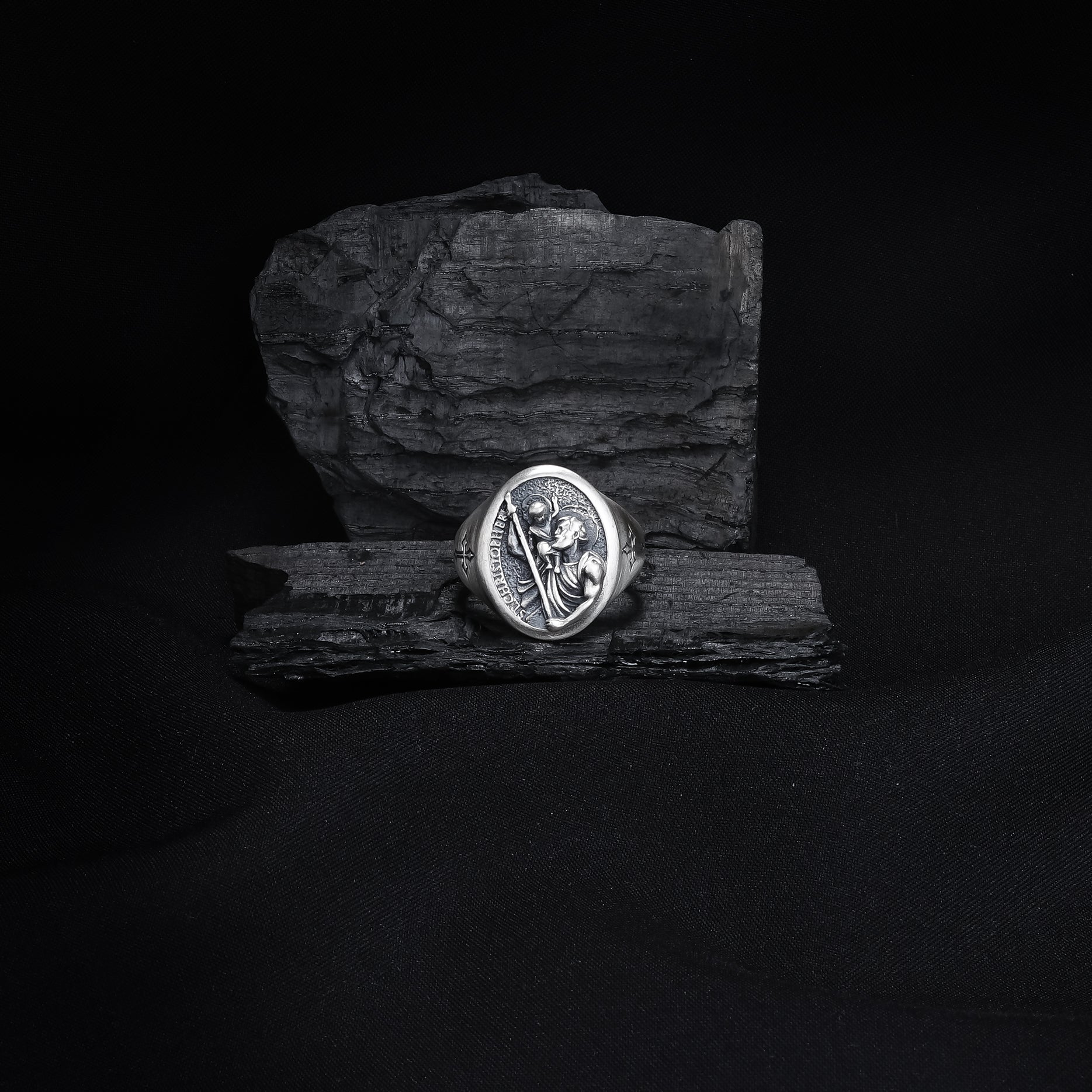 Ancient Greek Detail Band Ring