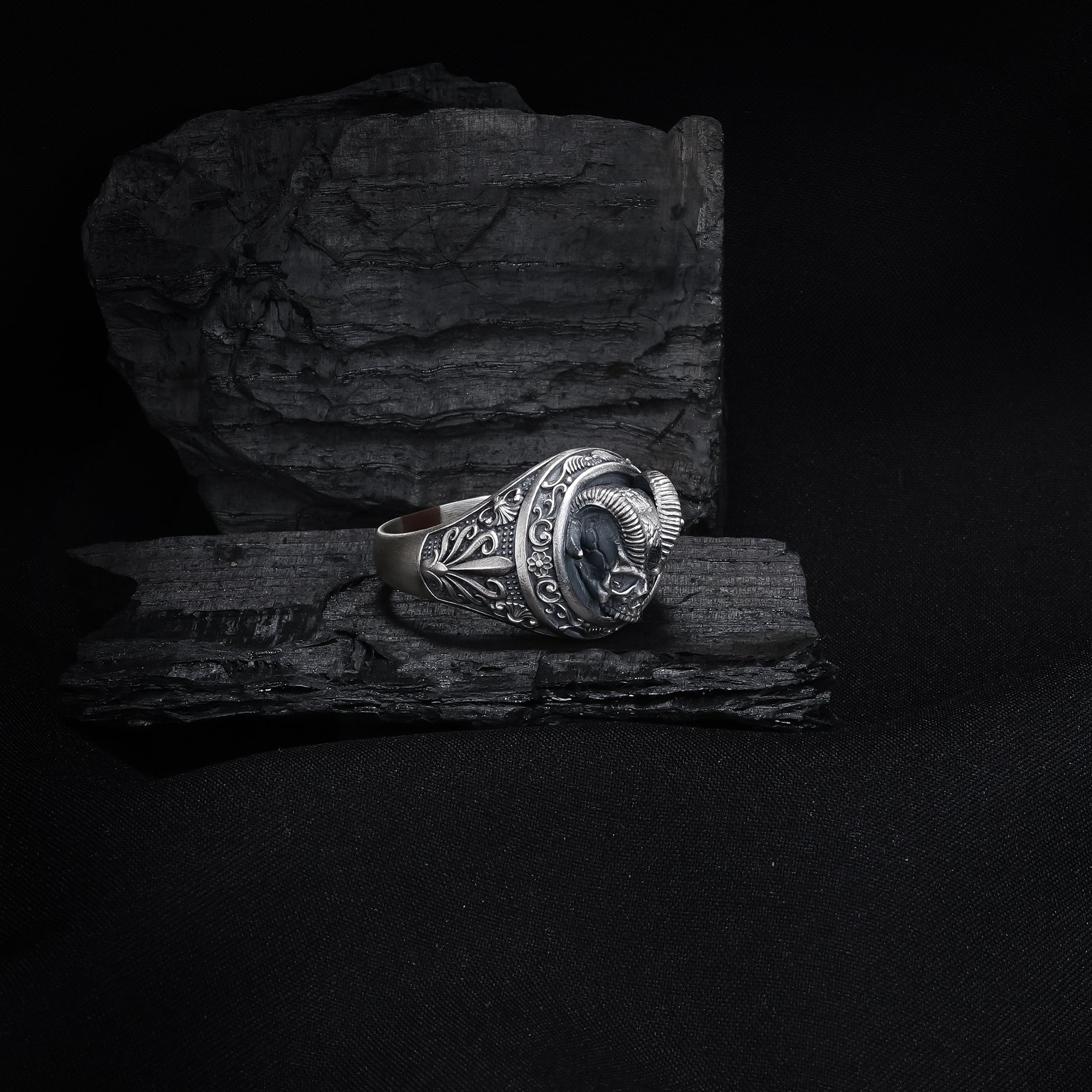 Ram Skull Gothic Ring