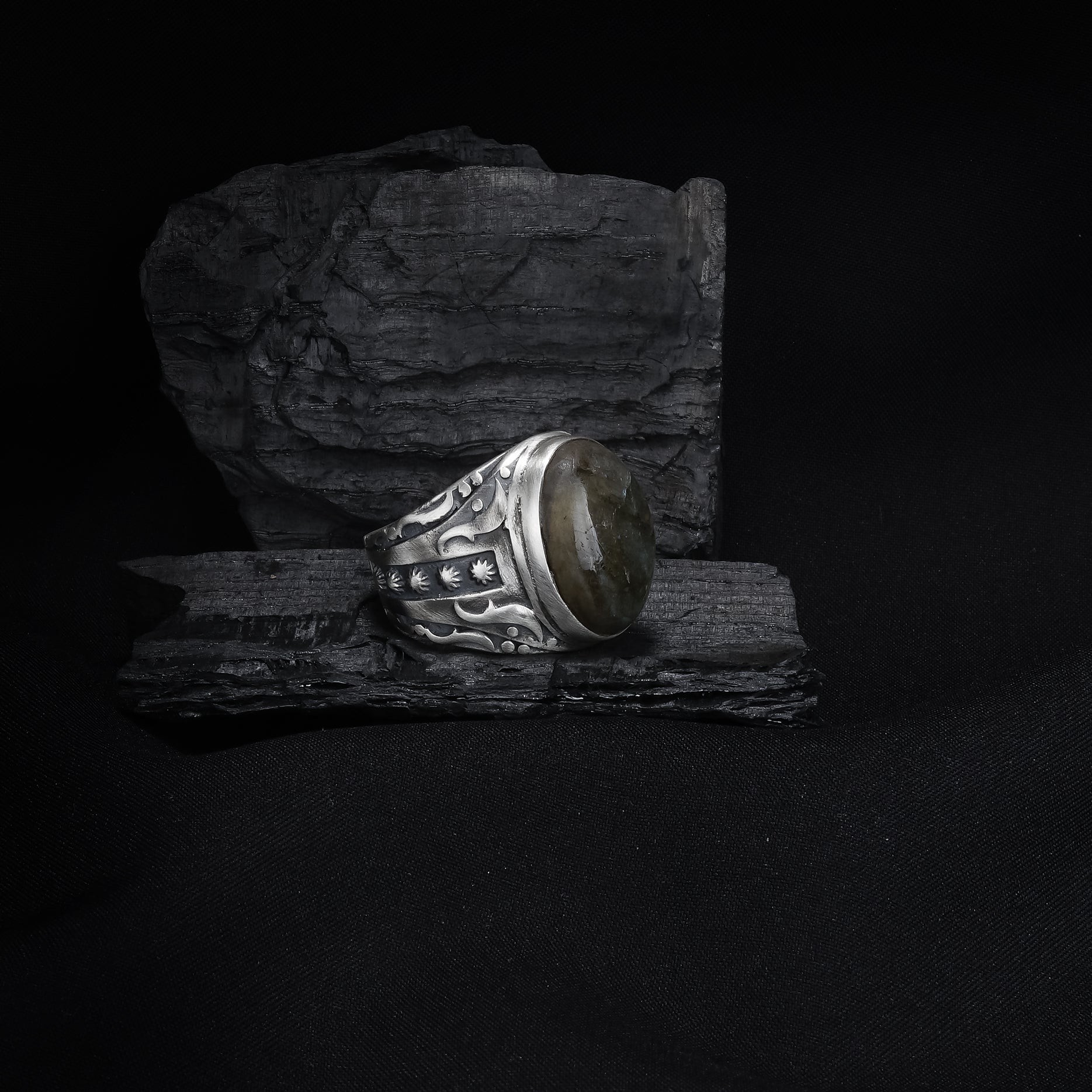 Green Emerald Stone Ring