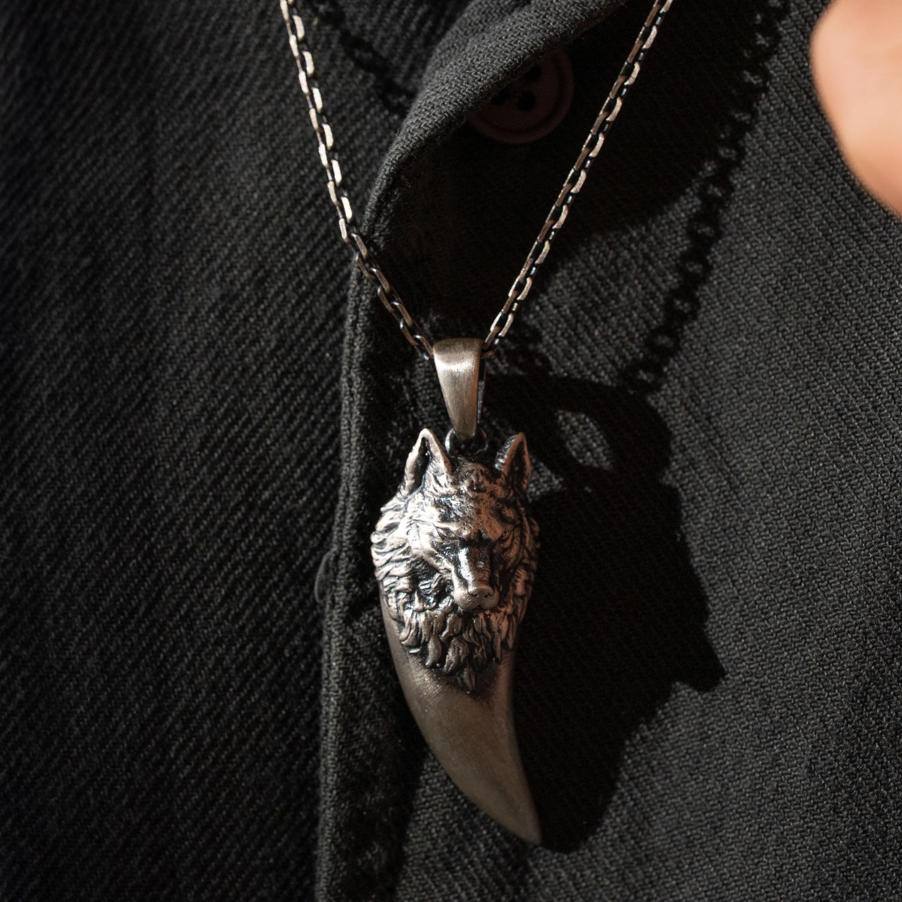Wolf Tooth 925 Sterling Silver Pendant Necklace