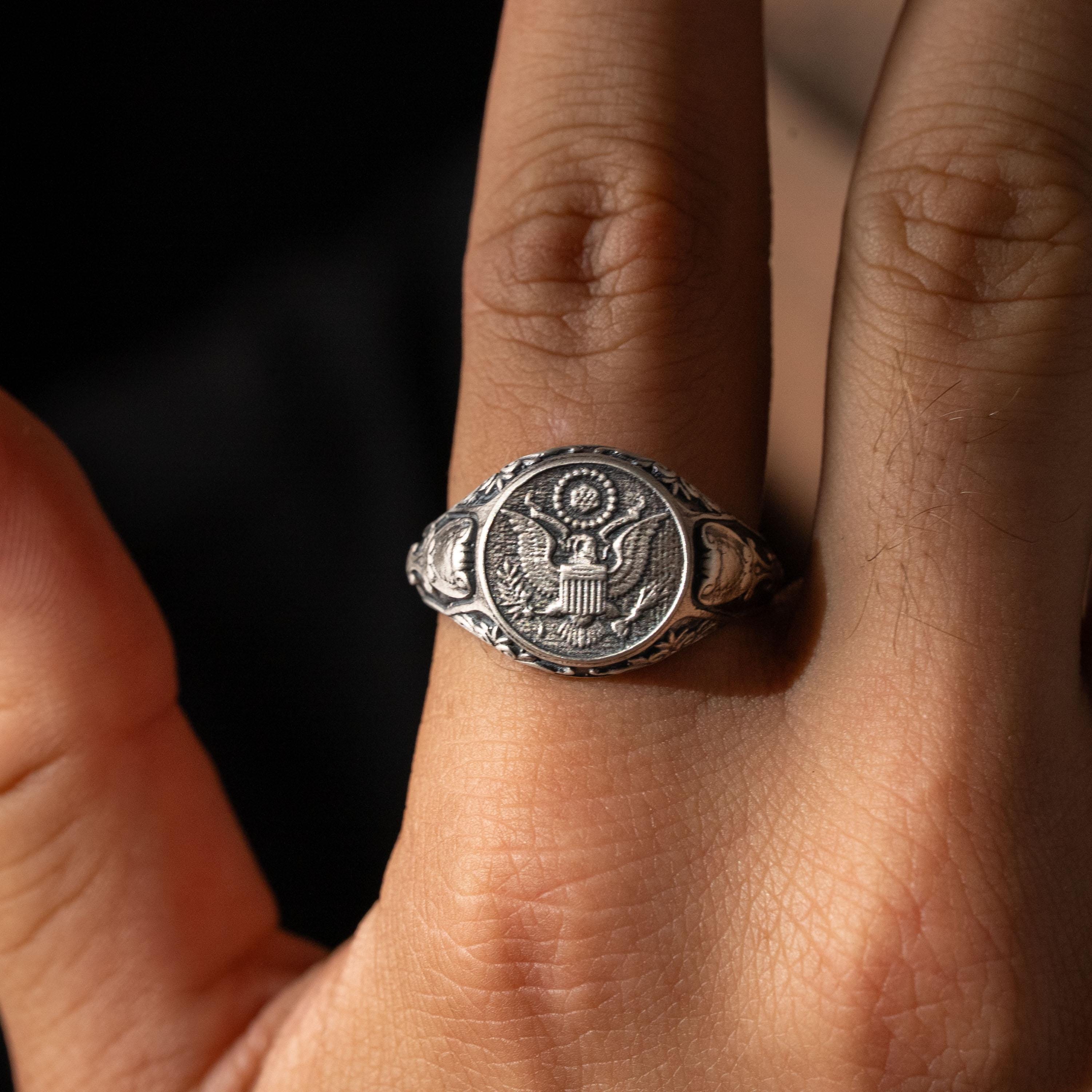 Mens Sterling Silver American Coat of Arms Ring