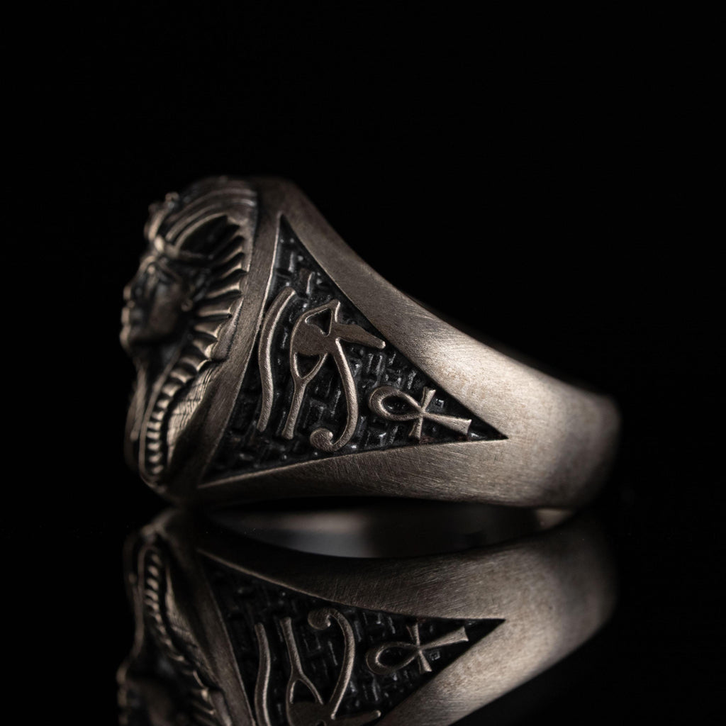 Pharaoh Ring