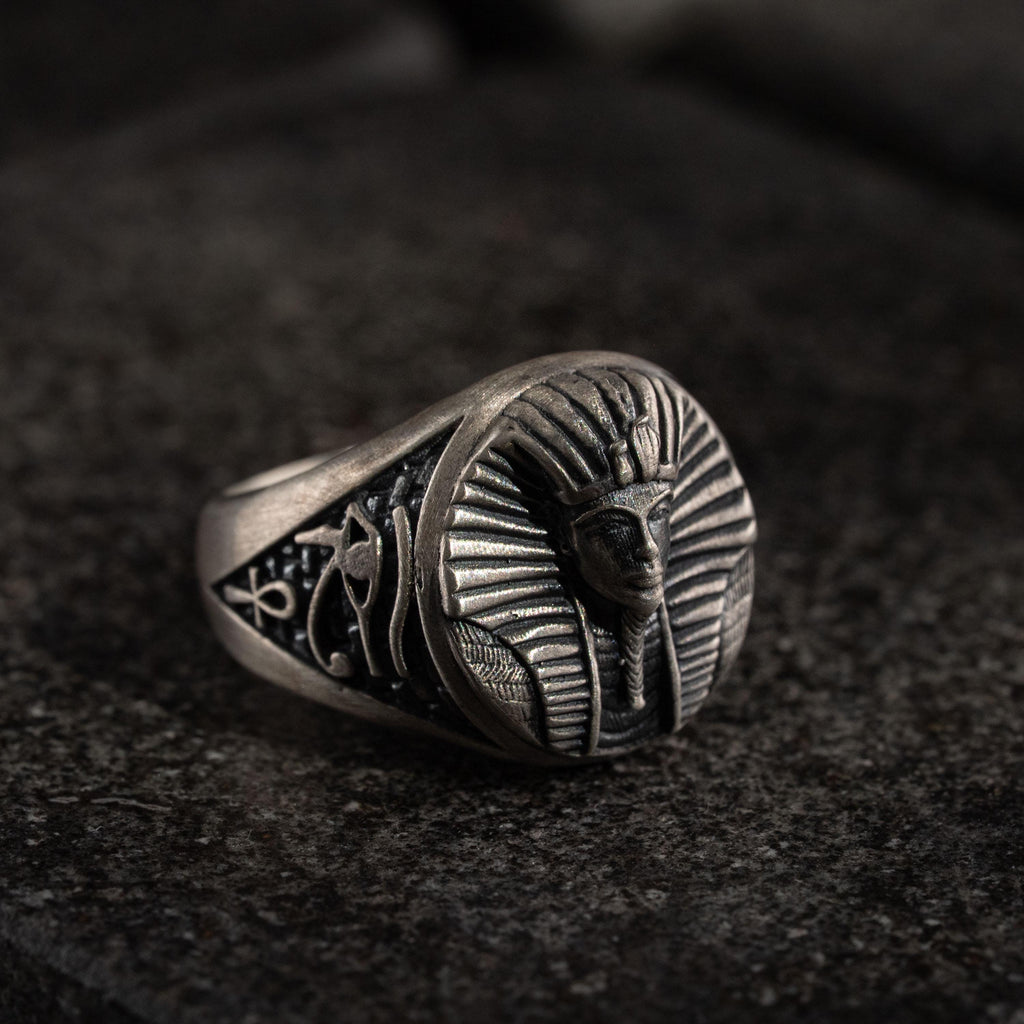 Pharaoh Ring