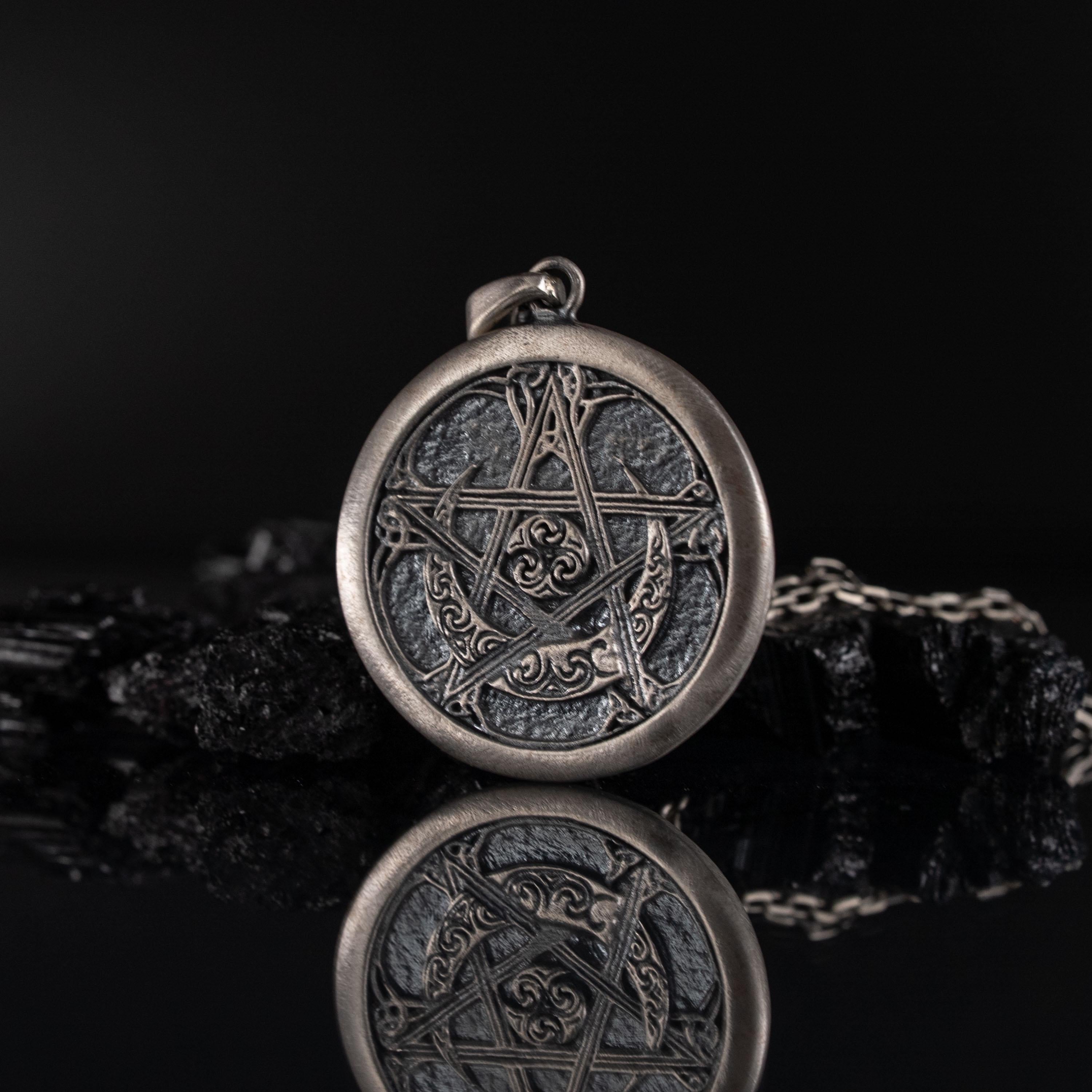 Pentagram Handcrafted Unisex 925 Sterling Silver  Necklace