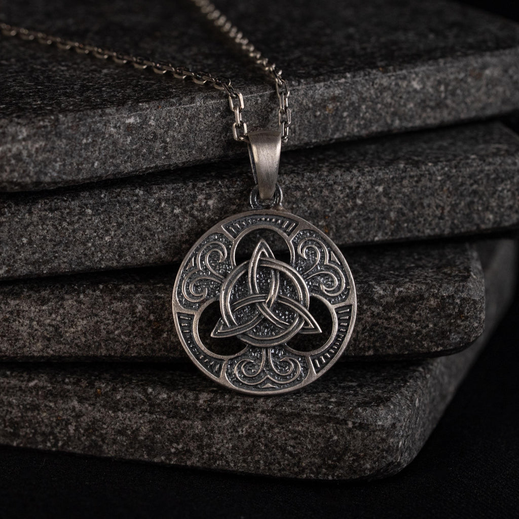 Celtic Triquetra 925 Sterling Silver Pendant